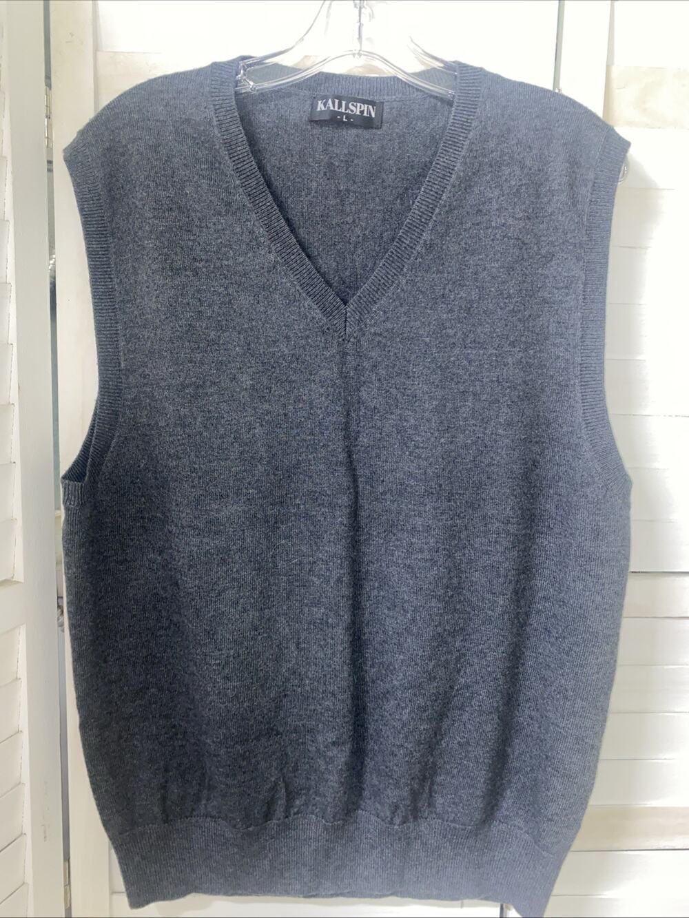 Kallspin Cashmere Wool Blend Sweater Vest Men’s Large V Neck Gray Pullover